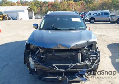 2017 Nissan Rogue Sv z USA, uszkodzony, nr VIN KNMAT2MV6HP505346